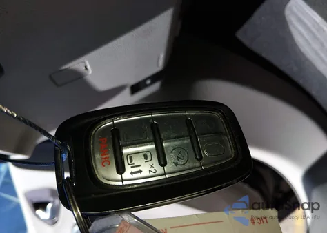 2023 Chrysler Voyager Lx из США, поврежденный, VIN 2C4RC1CG2PR511500